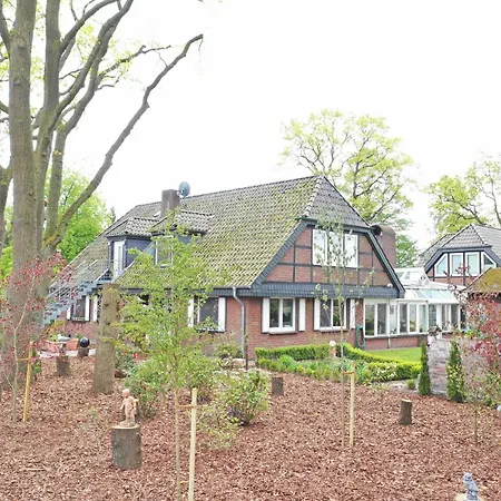 Haus Eichenhain 希舍尔